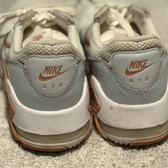 Nike Air Max Excee size 9 (fits like 8.5) - Picture 5 of 6